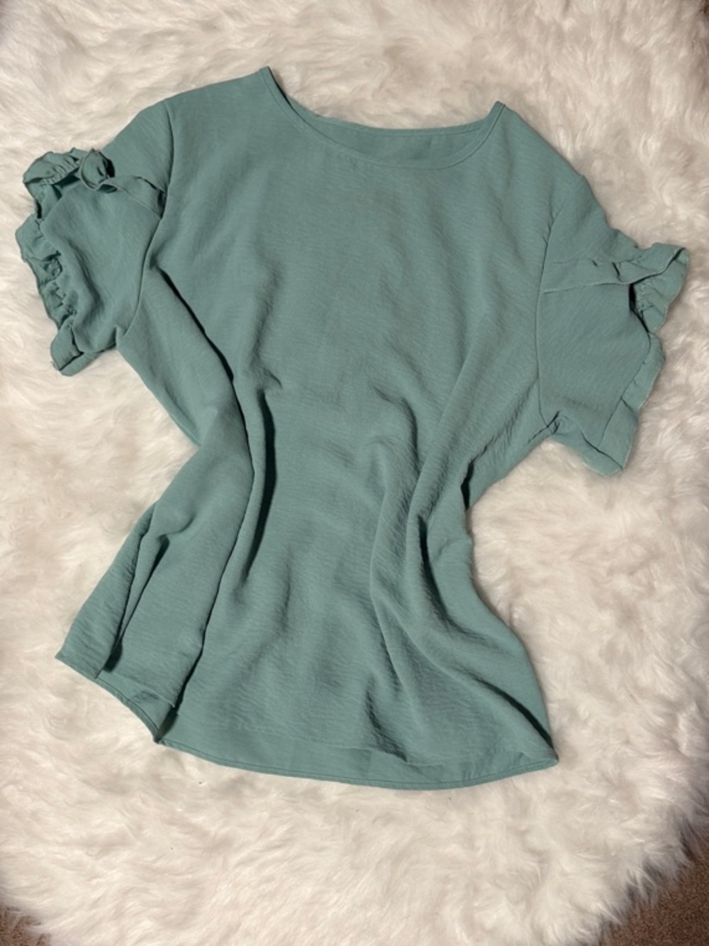 Ruffled Sleeve Women's Top in Seafoam Green